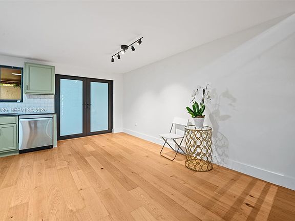 4th image of 3076 McDonald St #B