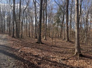 26 Arrowhead Ln, Jamestown, KY 42629