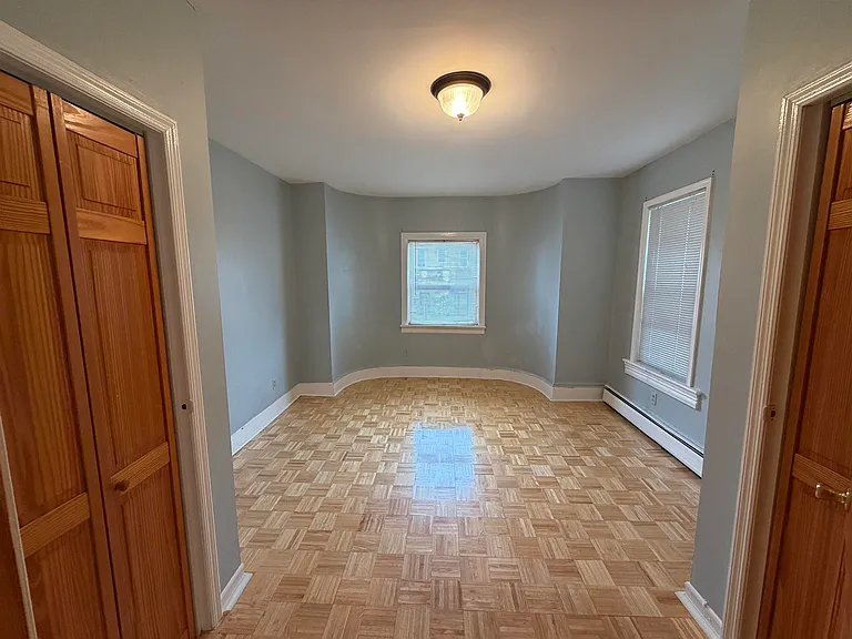 946 Broadway #2 — Photo 11