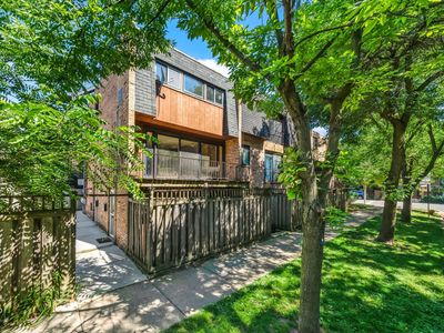 924 W Wrightwood Ave #CF, Chicago, IL, 60614