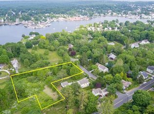 80 Starr St, Groton, CT 06355