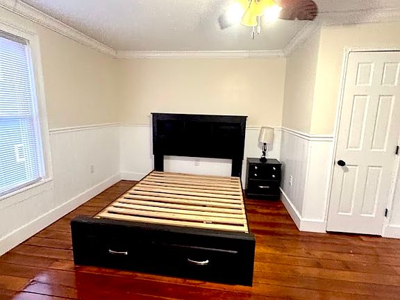 2nd image of 425 W Pine St #5