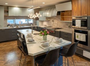 608 Commons Dr, Sacramento, CA