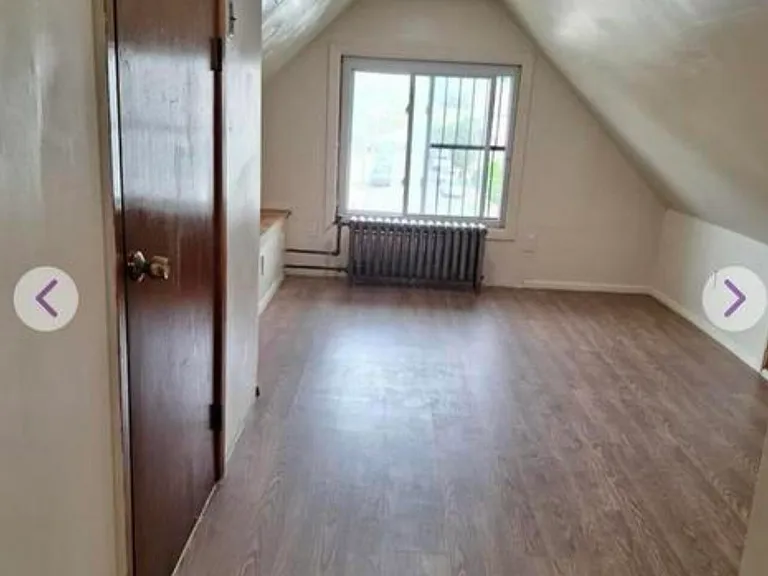 24 Clinton Ave #2 — Photo 4