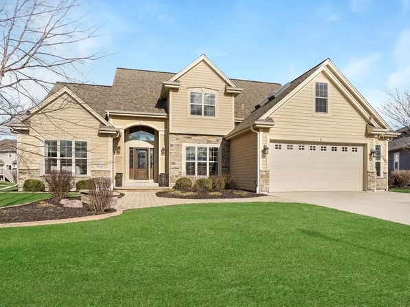 W137N6164 Weyer Farm COURT, Menomonee Falls, WI 53051