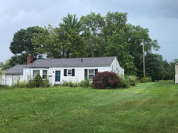 2nd image of 6923 Elmwood Dr