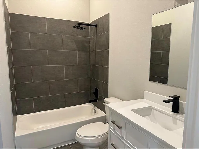 11321 Stonework Grove Ln — Photo 18