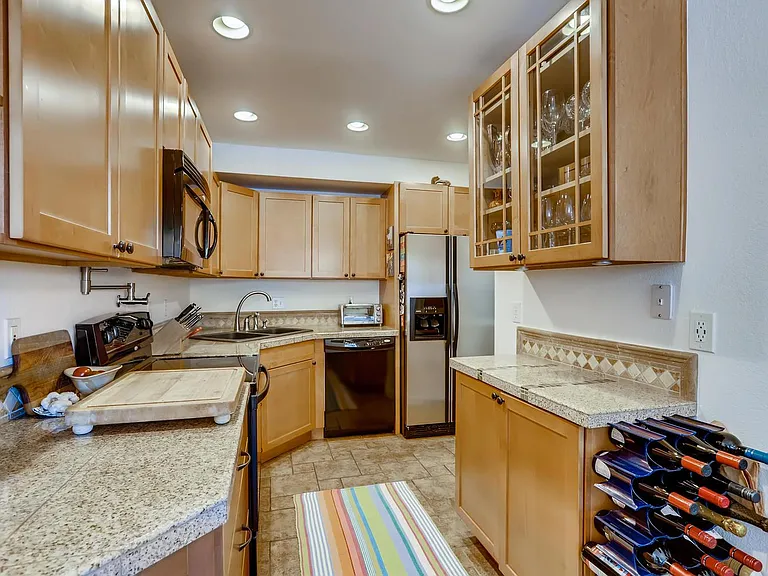 2934 Glenwood Dr — Photo 5