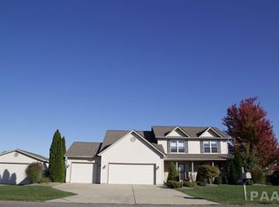 1200 N Independence Ct, Metamora, IL 61548