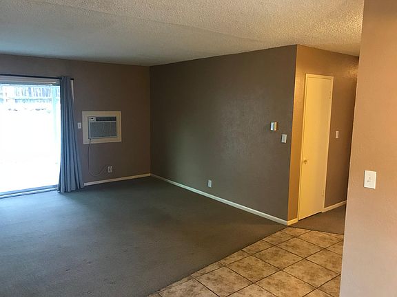 4th image of 8562 La Vine St