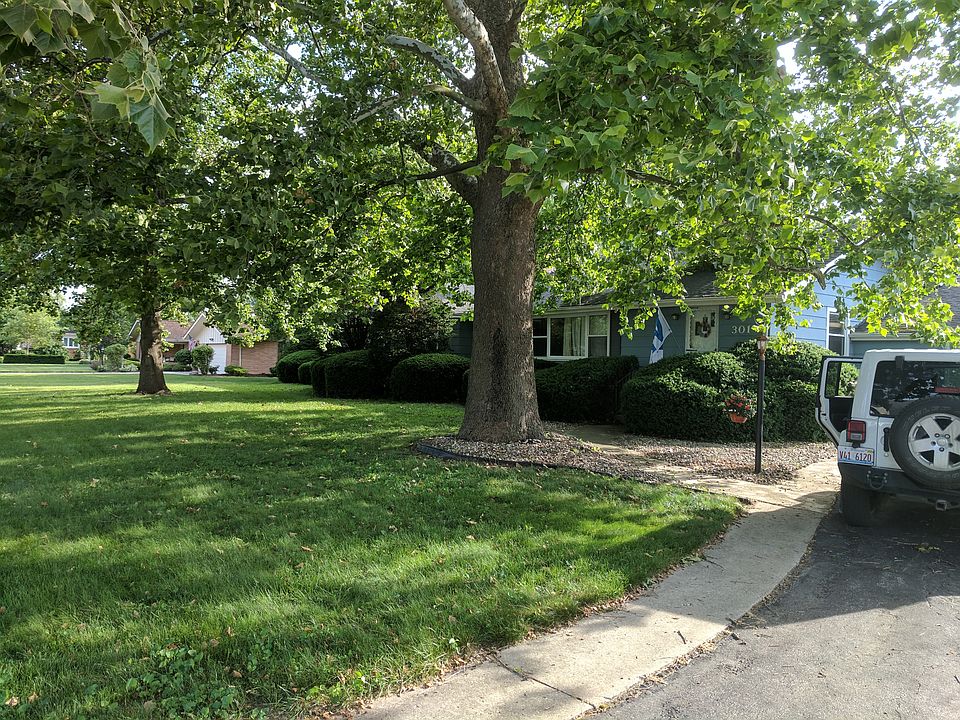 1st image of 301 S Oakwood St