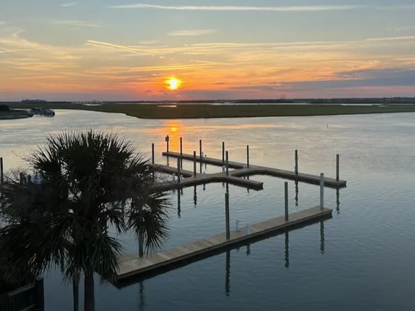 101 Palm Blvd #A6, Isle Of Palms, SC 29451