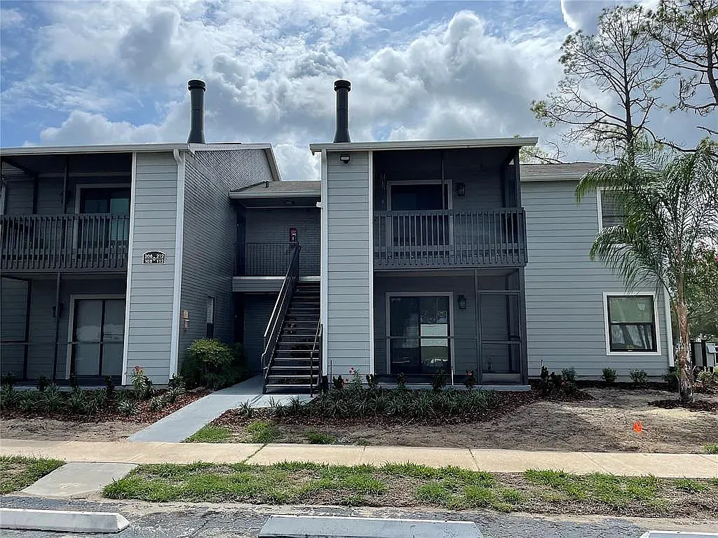 Building Photo - 3724 Idlebrook Cir #212