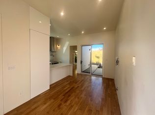 3705 W 60th St, Los Angeles, CA 90043