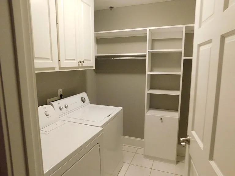 648 S Main St #205 — Photo 15