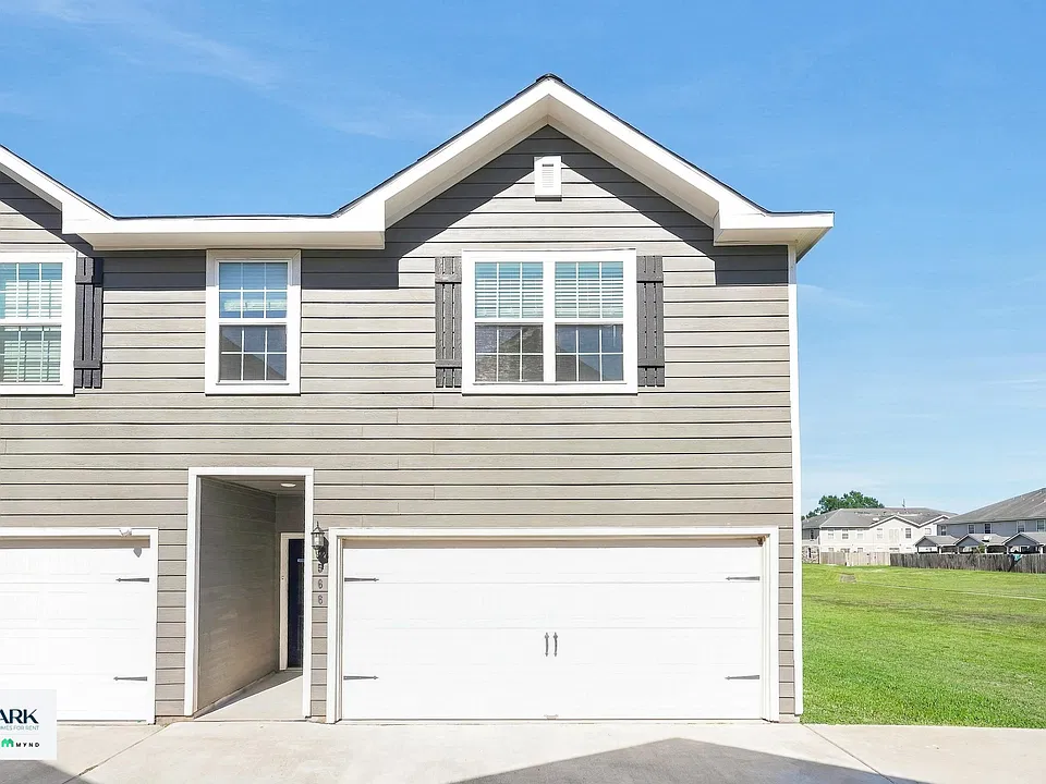 566 Solomon Ln