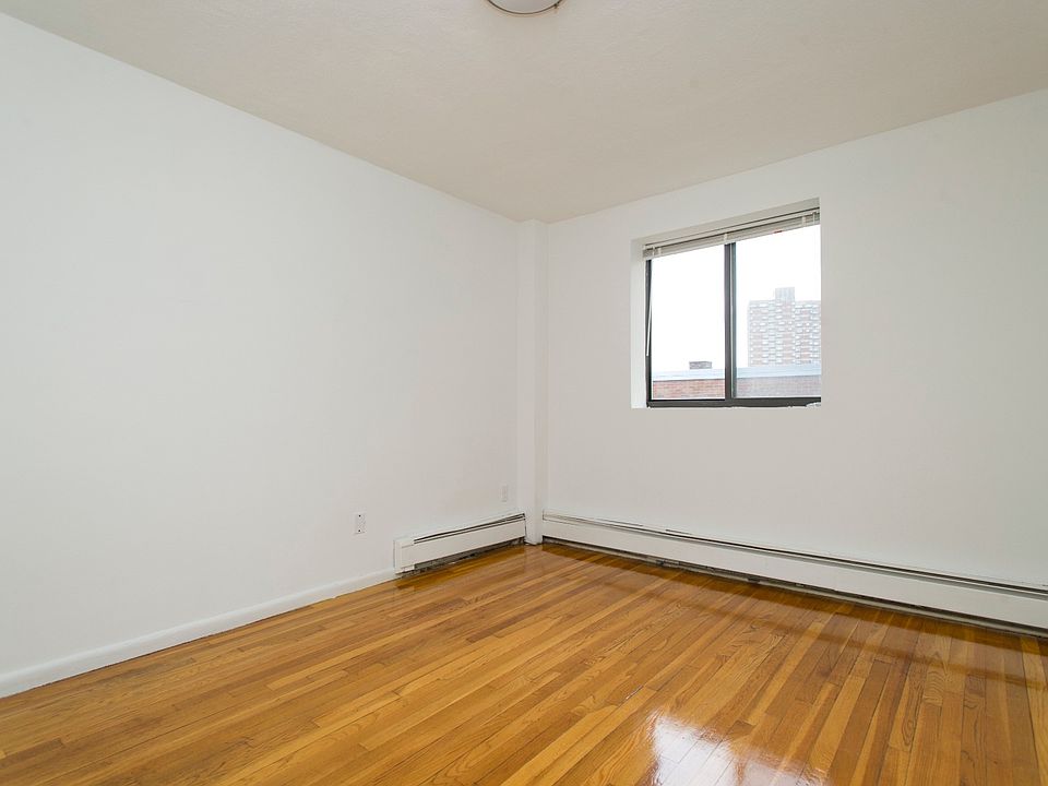 2nd image of 198 Hillside St #One