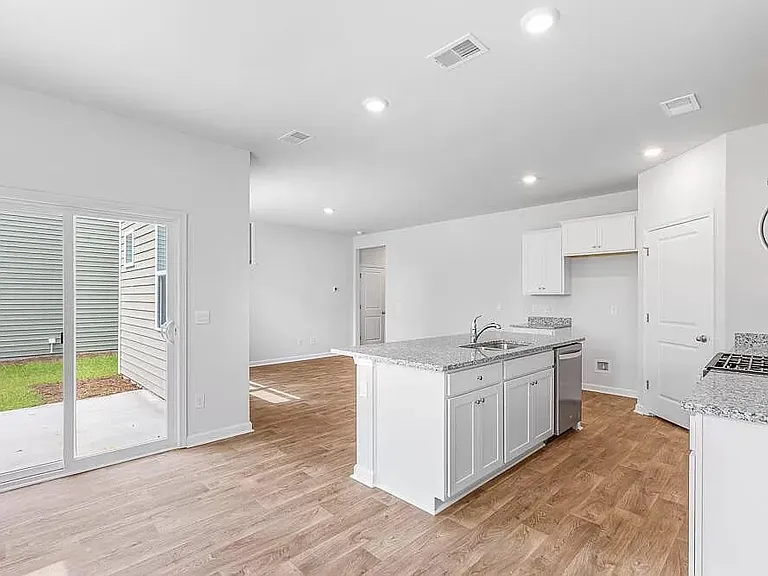 129 Horizon Ridge Dr — Photo 7