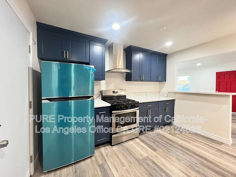 980 W Battery St #2 — Photo 6