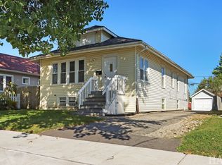 619 N Butrick St, Waukegan, IL 60085