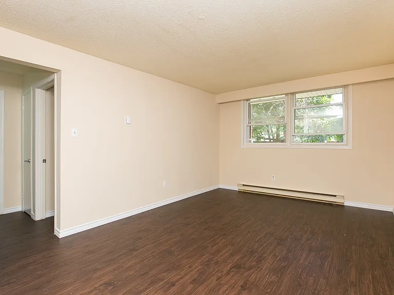 5 Greentree Ct — Photo 9