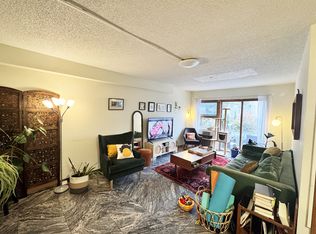 32-38 36th St #2A, Astoria, NY 11106