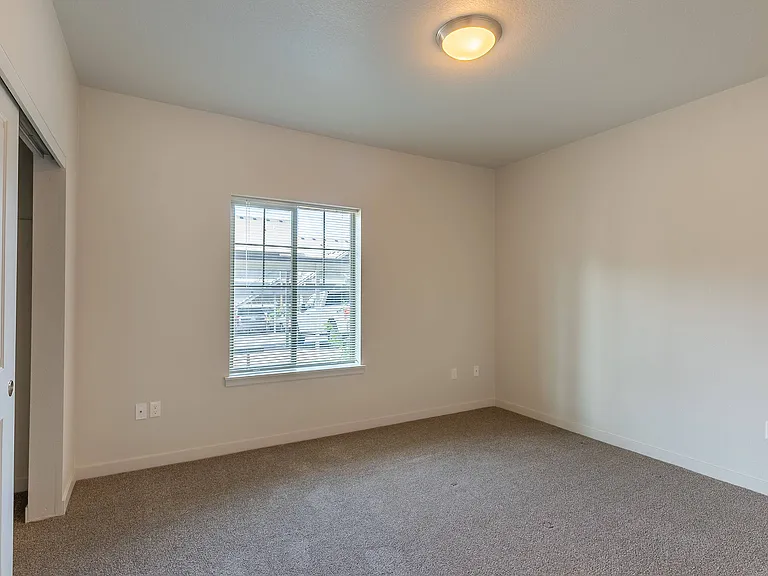 Sandyplace Apartment Homes — Photo 23