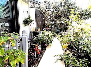 435 N Cypress Dr APT C, Tequesta, FL 33469