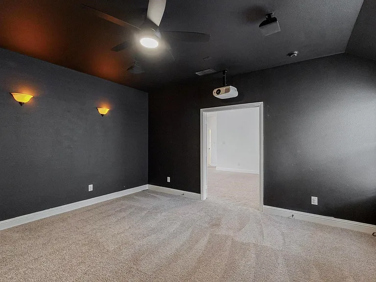 712 Davinci Ct — Photo 31