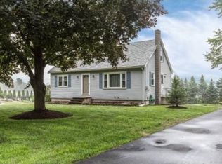 9 Avery Rd, Londonderry, NH 03053