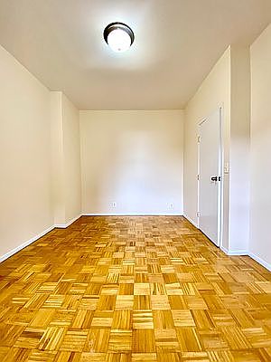 3rd image of 1482 York Ave APT 5F