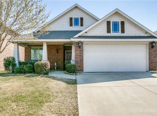 4422 Ridgeway Dr, Mansfield, TX 76063