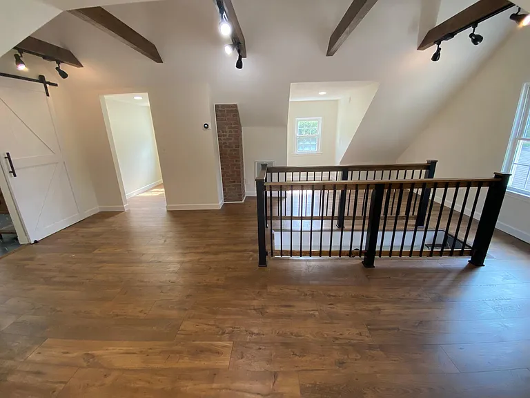 687 Truxton Dr — Photo 20