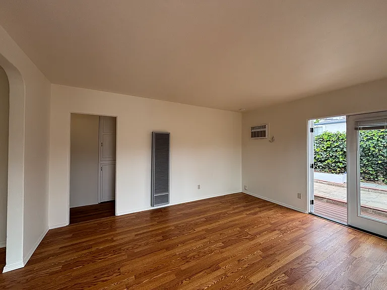 3143 Keats St — Photo 4