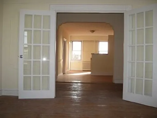 Rented by Tower Brokerage | media 22