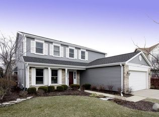 625 Yardley Ln, Hoffman Estates, IL 60169