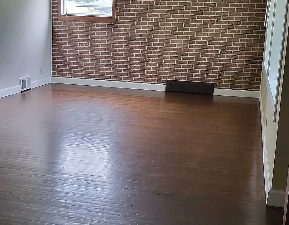 7757 Melvin Ave
