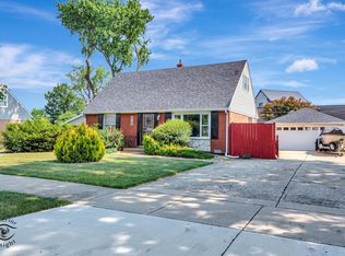 7117 W 82nd Pl, Burbank, IL 60459