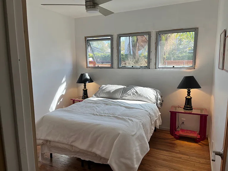 Porter Ln — Photo 20