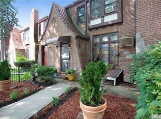 11128 174th St, Jamaica, NY 11433