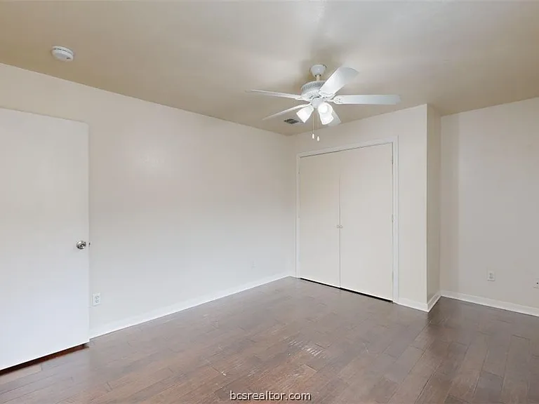 915 Bougainvillea St — Photo 12