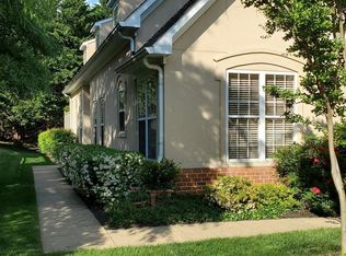 8806 Howard Forest Ln, Pikesville, MD 21208