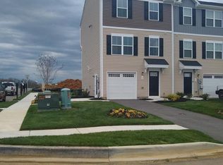 62 Rhea Dr, Martinsburg, WV 25403