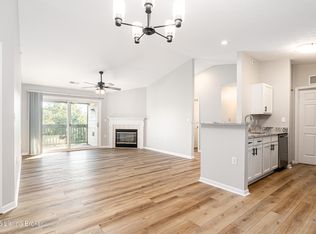 5307 Rolling Rock Ct UNIT 302, Louisville, KY 40241