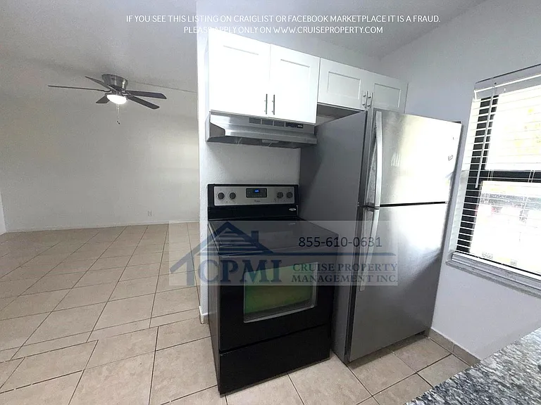 Riverside Manor/N'ice Apartments - 889 Riverside Drive, Ft. Lauderdale, FL 33312 — Photo 28
