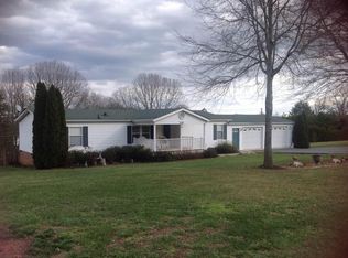 6210 Brooks Mill Rd, Wirtz, VA 24184