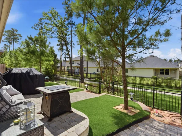 40526 Berylline Ln, Magnolia, TX 77354