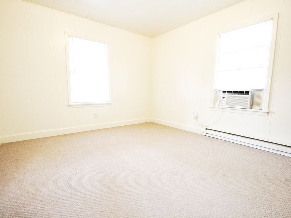 1st image of 1500 Roanoke Ave
