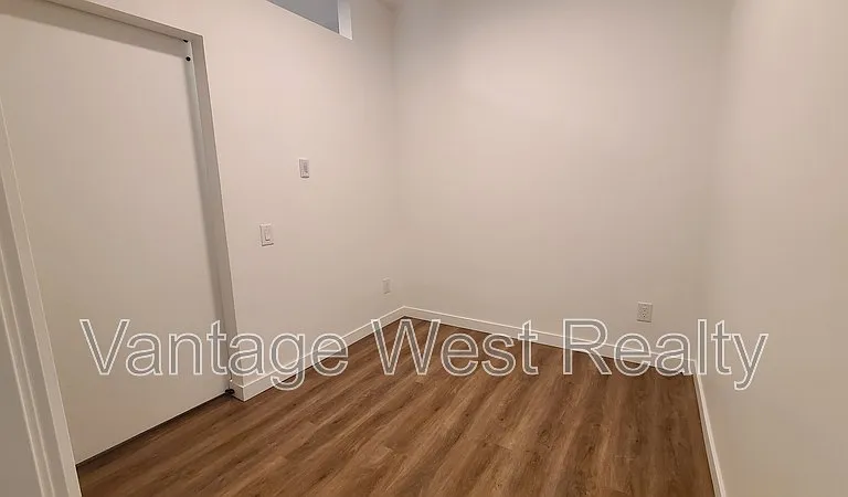 615 Rutland Rd N #314 — Photo 6