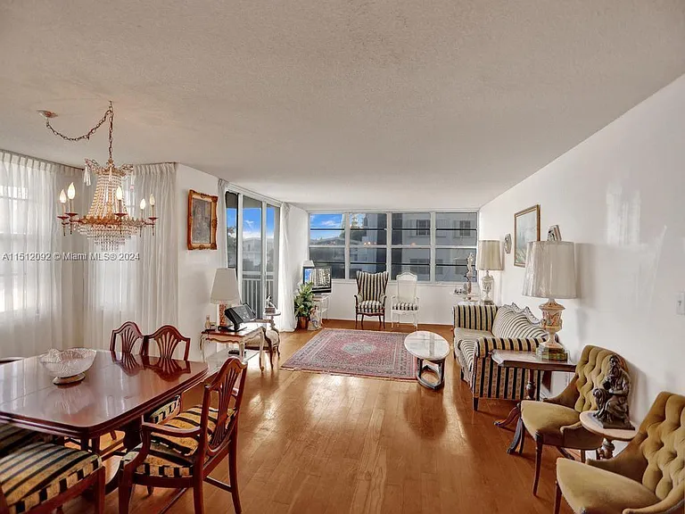 18051 Biscayne Blvd #304 — Photo 1